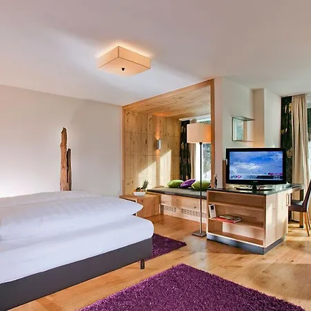 Fliana 4-sterne Superior Hotel 4*