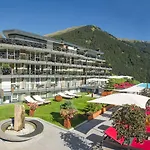 Hotell Fliana 4