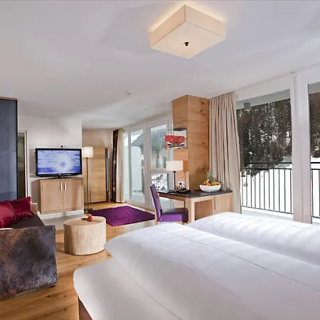 Hotel Fliana 4*