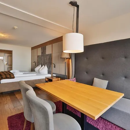 Hotel Fliana 4*